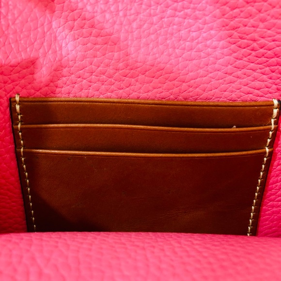 🌿 PEBBLE GRAIN HUNTER CROSSBODY - Picture 16 of 16